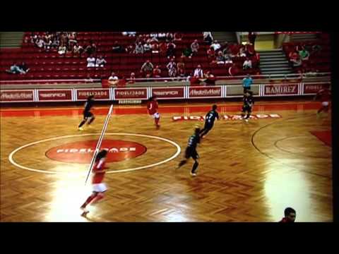 Golo de Rita Martins- Futsal Benfica – vídeo com mais de 1 milhão de visualizações